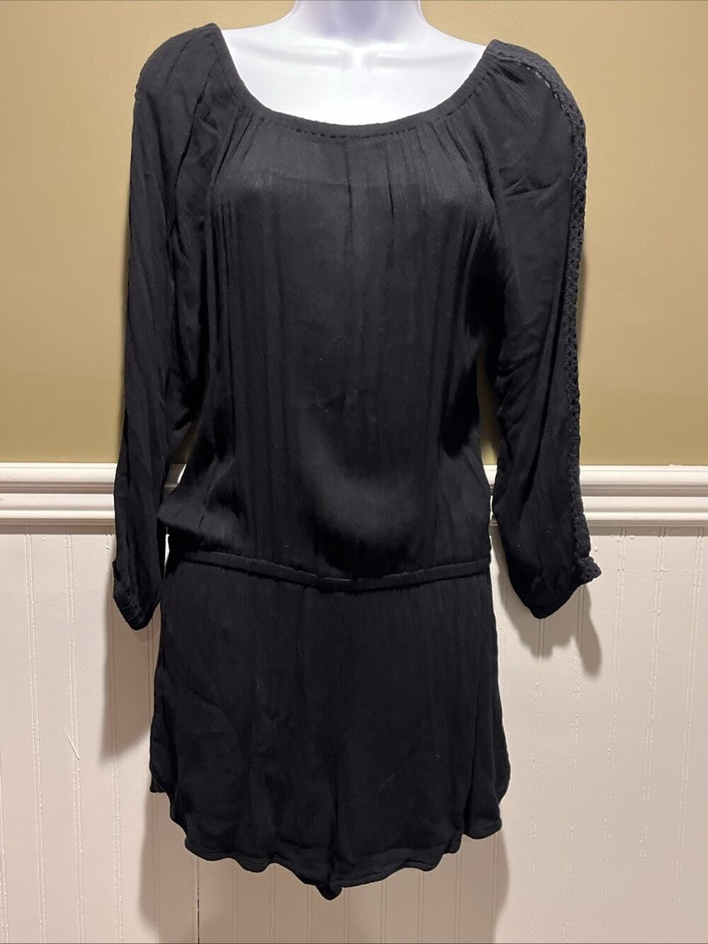 Elan Off Shoulder Black Romper Cover Up M Crochet Sleeve Boho Resort Wear NWT